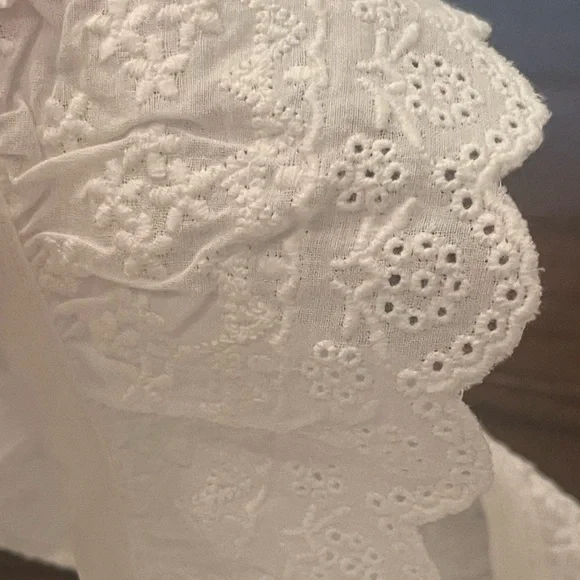 NWT GAP RIB EYELET FLUTTER SLEEVE TANK TOP - SIZE XL - Picture 6 of 8